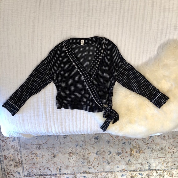 *SOLD* 
Polka Dot Wrap Top - Picture 4 of 4
